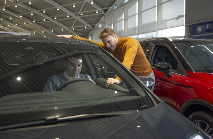 vw showroom
