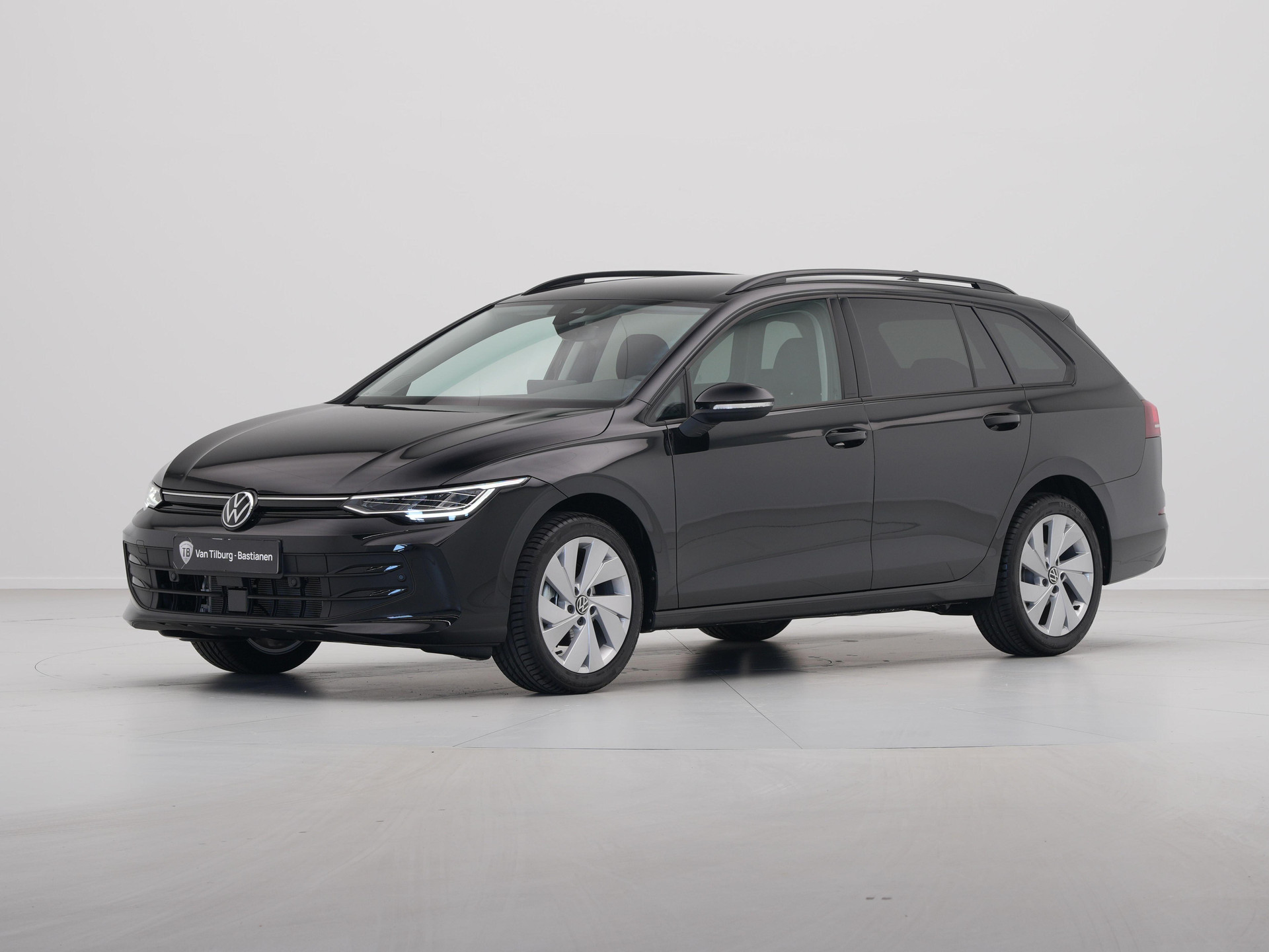 Volkswagen - GOLF Variant 1.5 eTSI 116 7DSG Life Edition - 2024