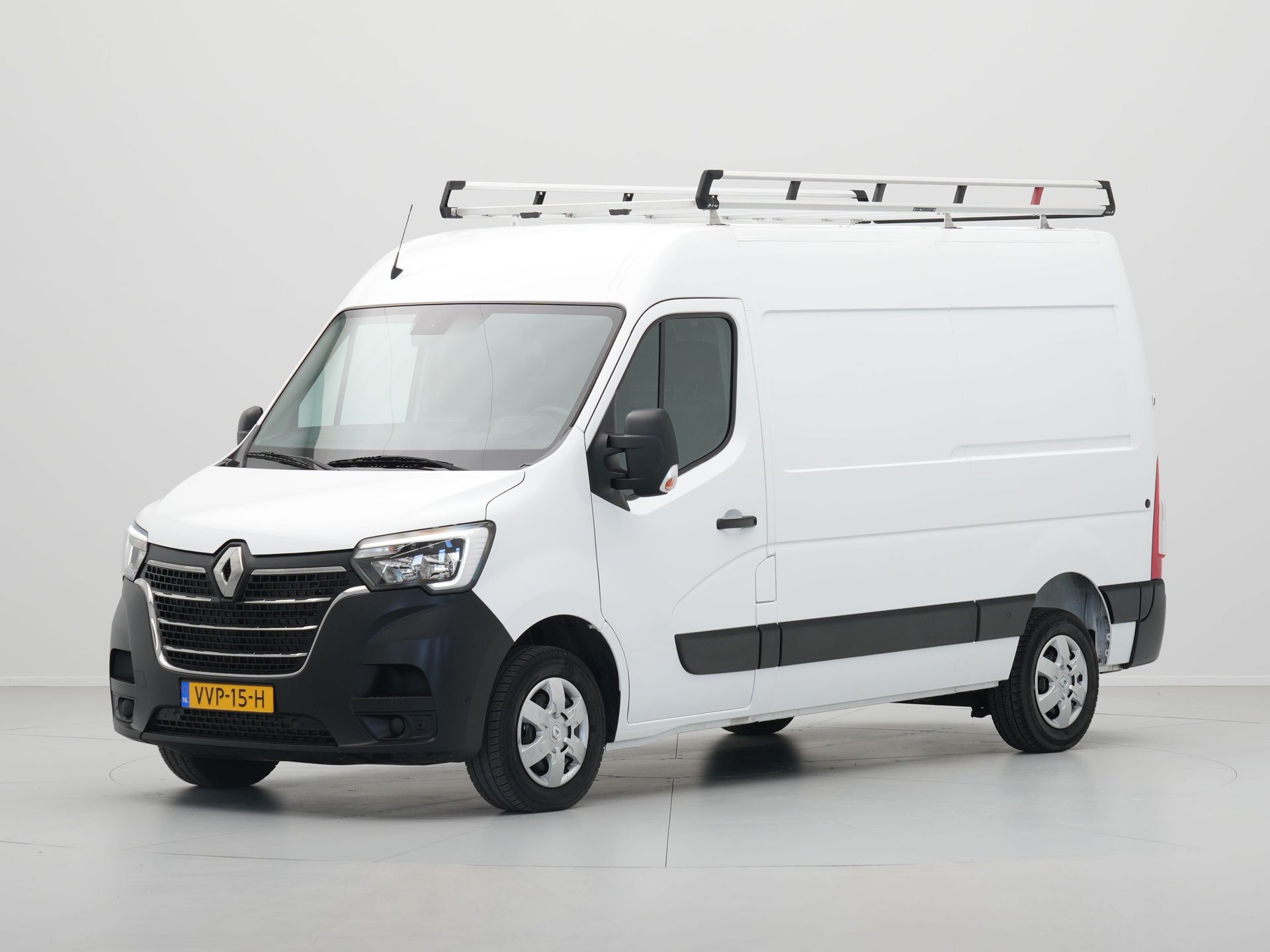 Renault - Master T35 2.3 dCi 135 L2H2 Work Edition - 2023