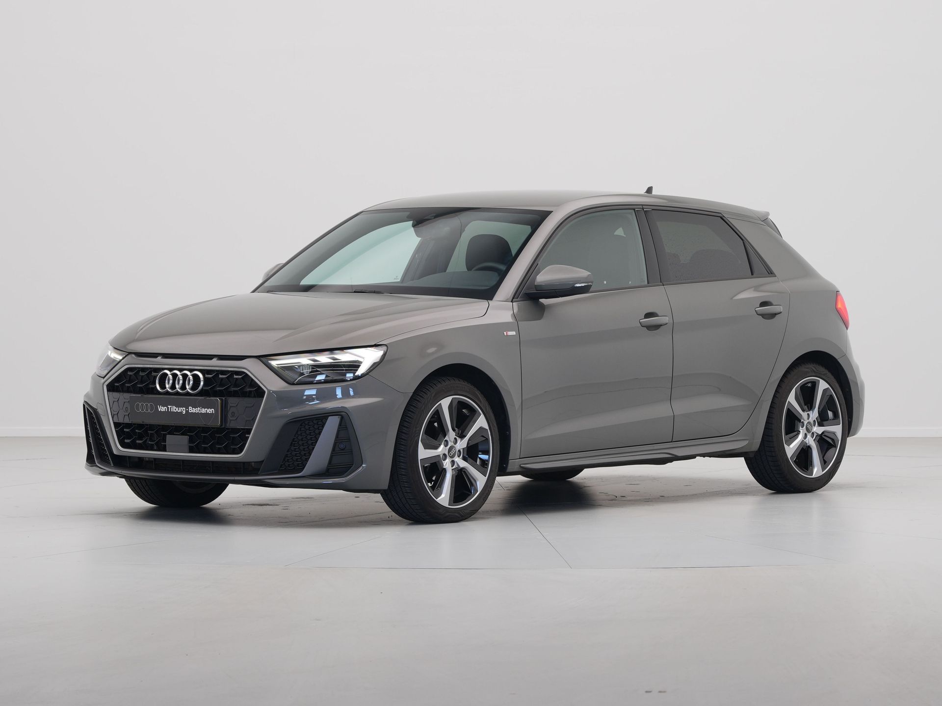 Audi - A1 Sportback 25 TFSI S Line edition - 2024