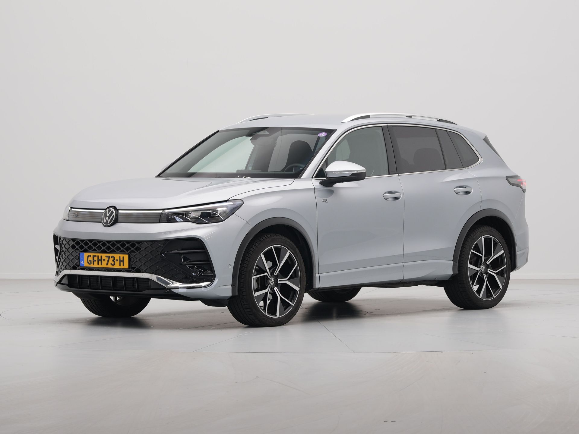 Volkswagen - Tiguan 1.5 eTSI R-Line Business - 2024
