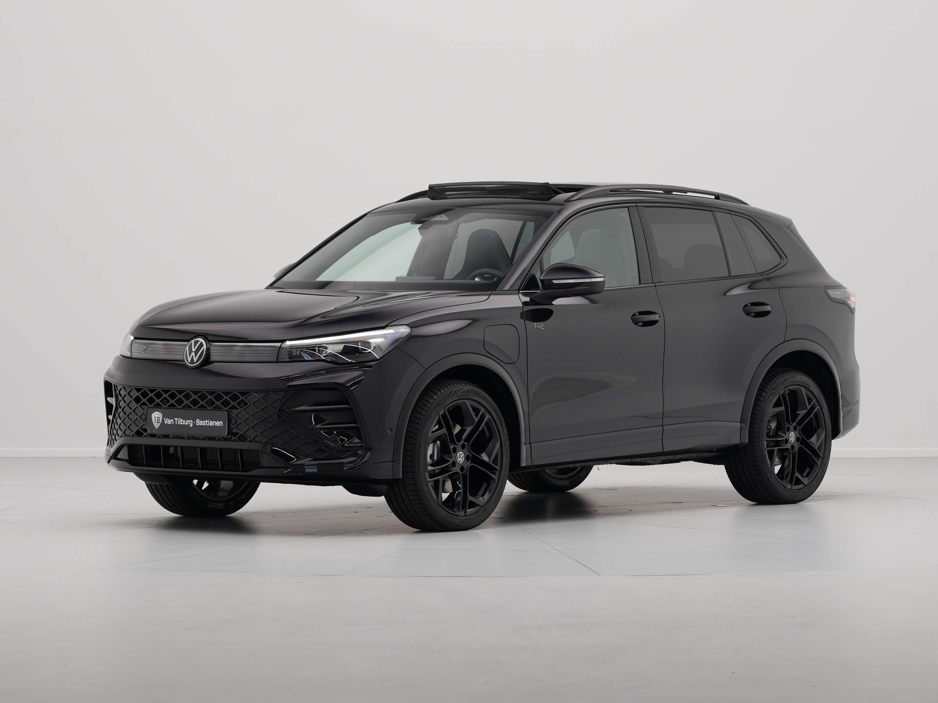 Volkswagen - Tiguan 1.5 eHybrid 204pk R-Line Edition - 2024