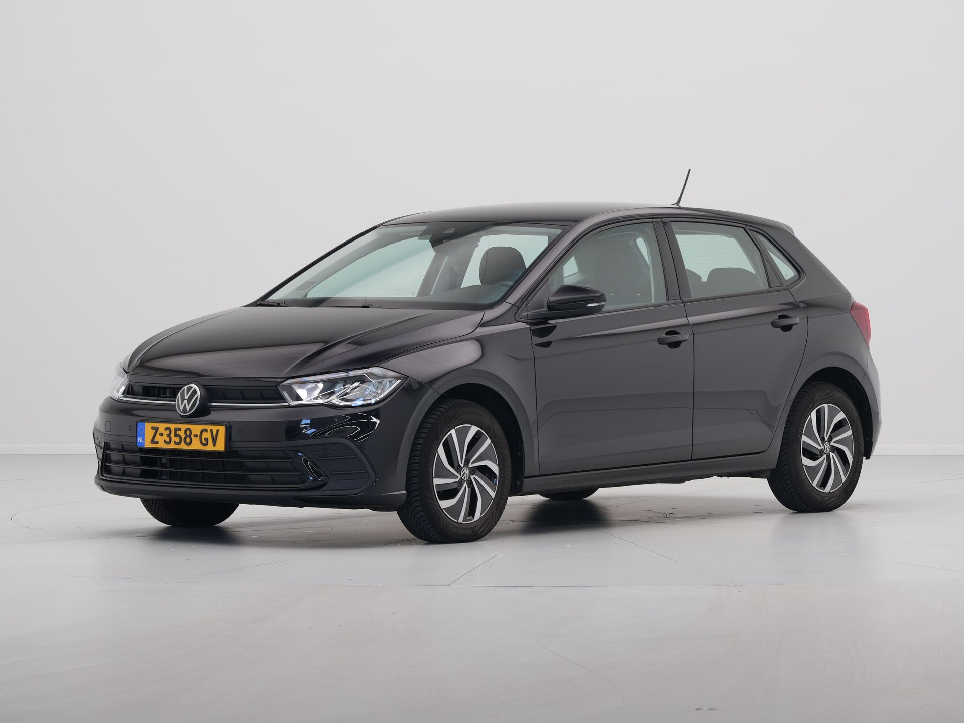 Volkswagen - Polo 1.0 TSI 95pk DSG Life - 2024