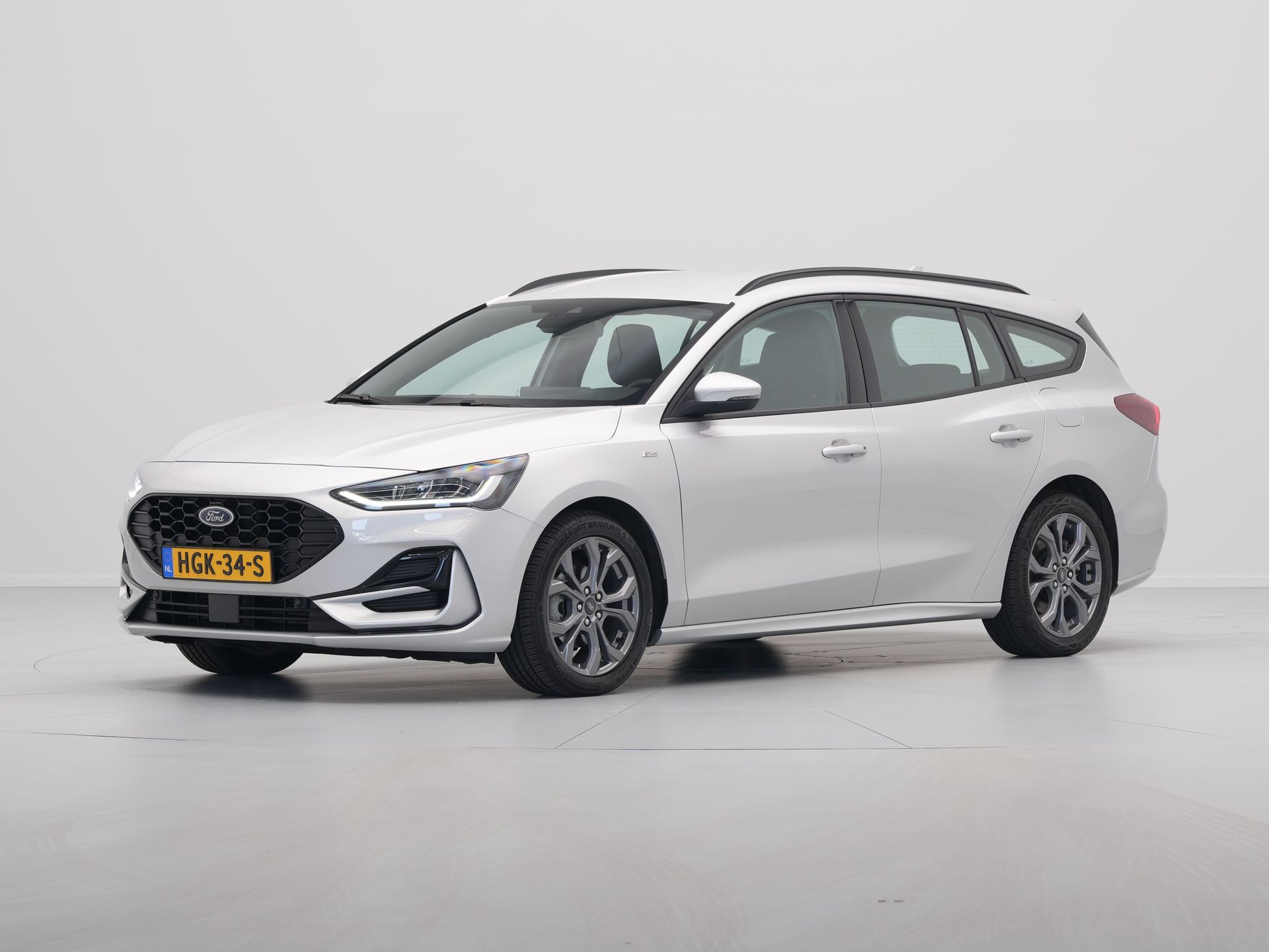 Ford - FOCUS Wagon 1.0 EcoBoost Hybrid 125pk ST line - 2023