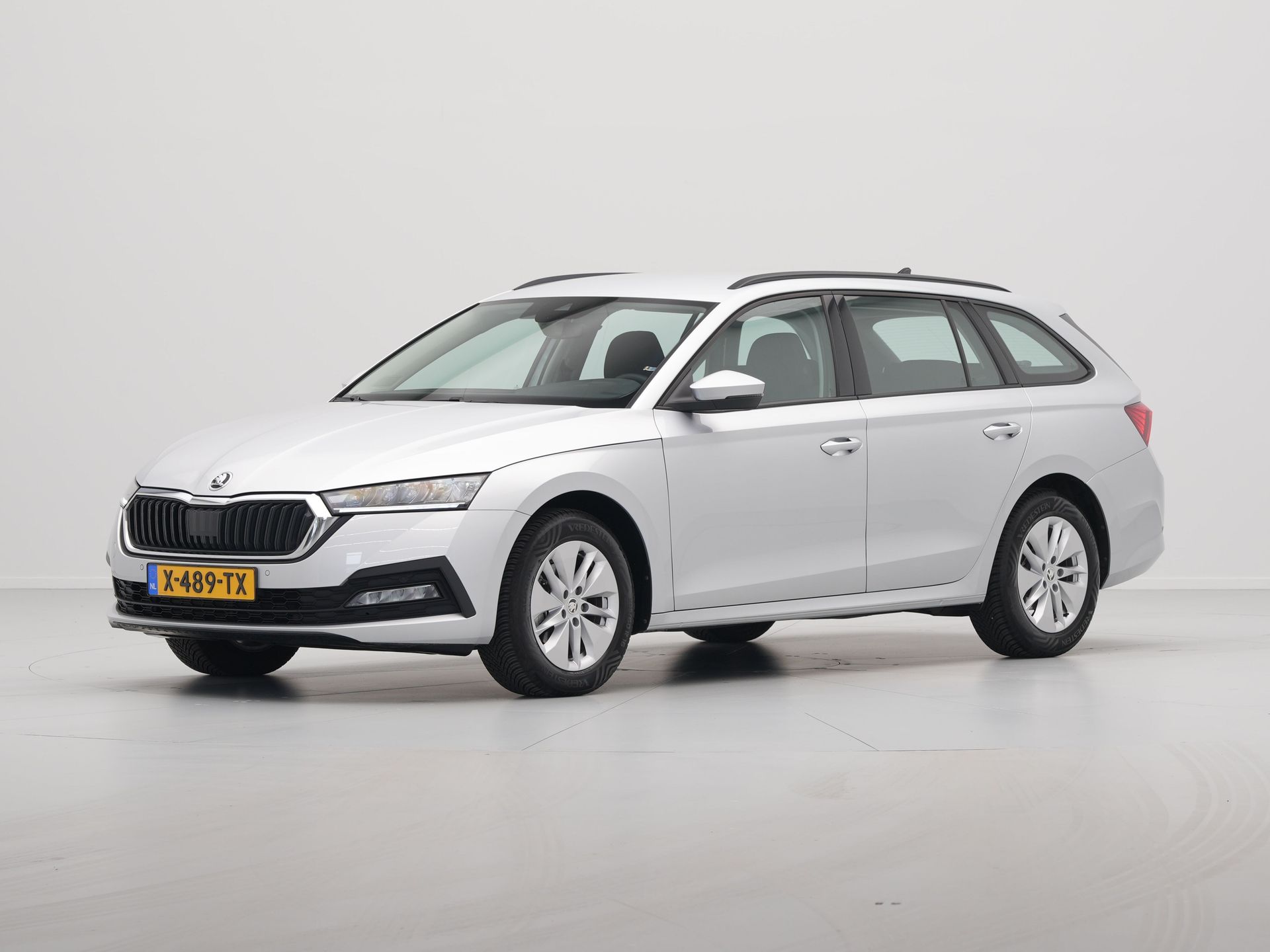 Škoda - Octavia Combi 1.0 e-TSI 110pk DSG Business Edition - 2024