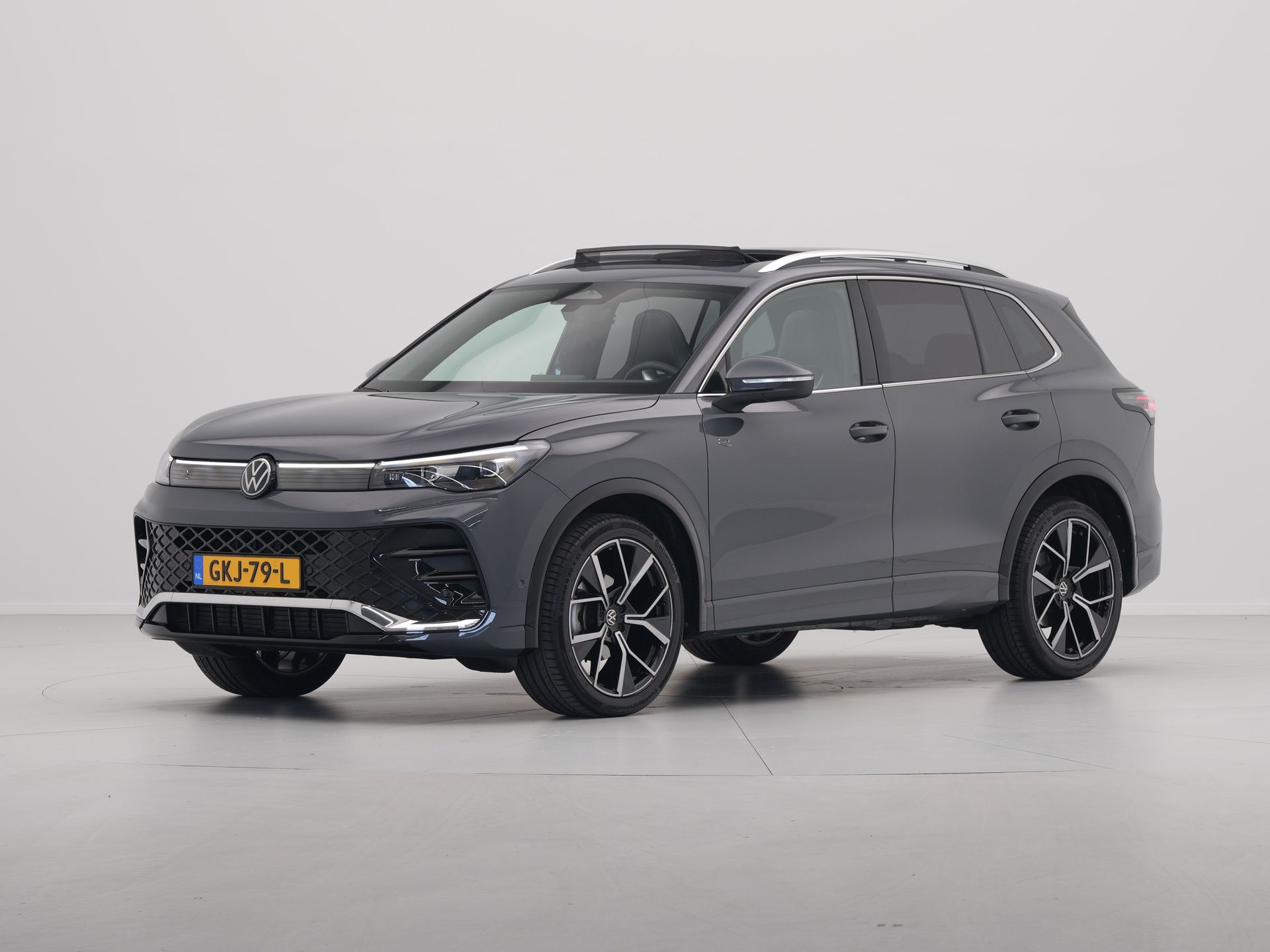Volkswagen - Tiguan 1.5 eTSI R-Line Business - 2024