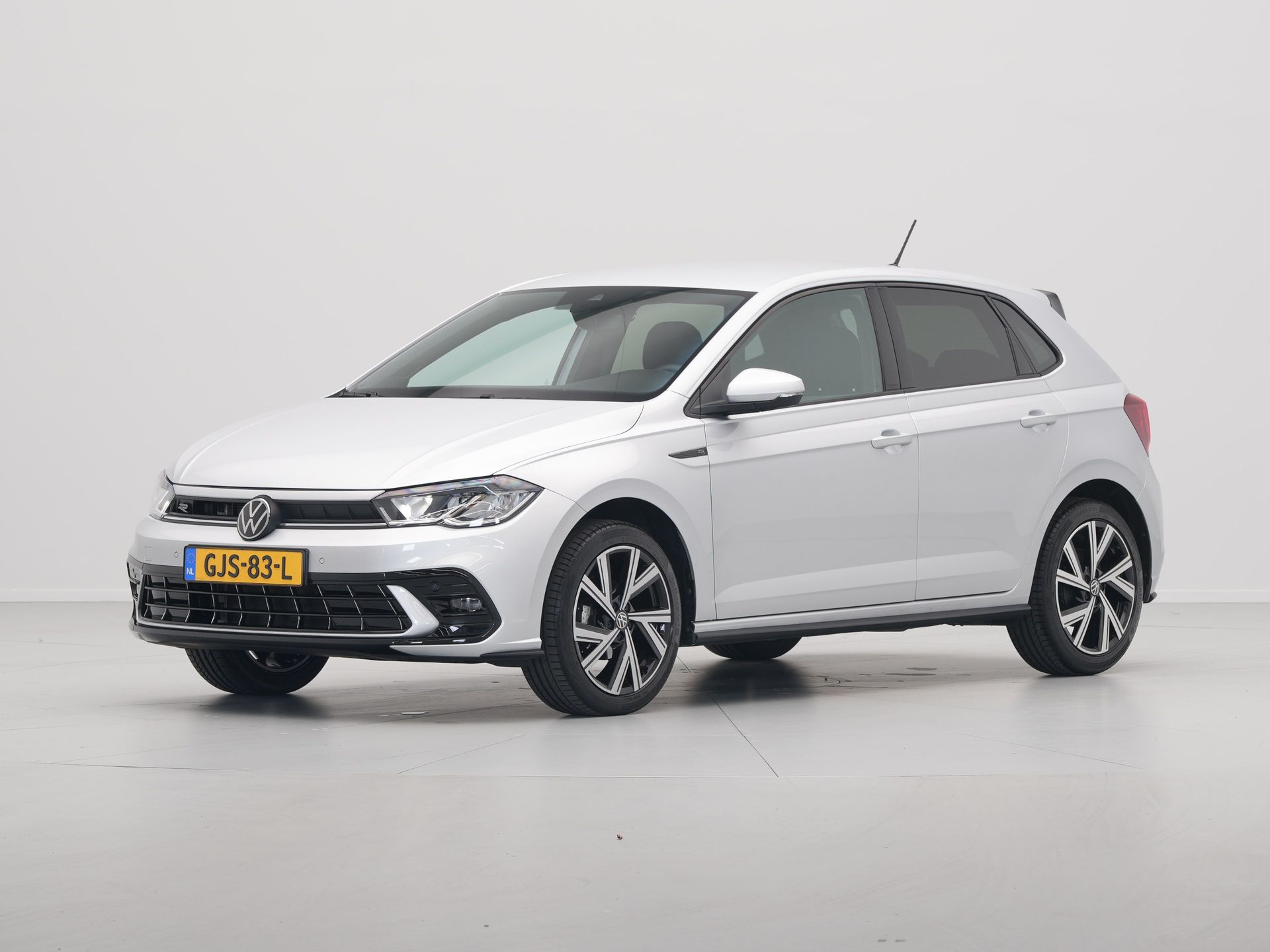 Volkswagen - Polo 1.0 TSI 95pk DSG R-Line - 2024
